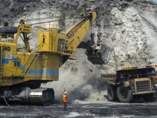 Las ganancias de Coal India caen después de que las provisiones de costos salariales se multipliquen por 12