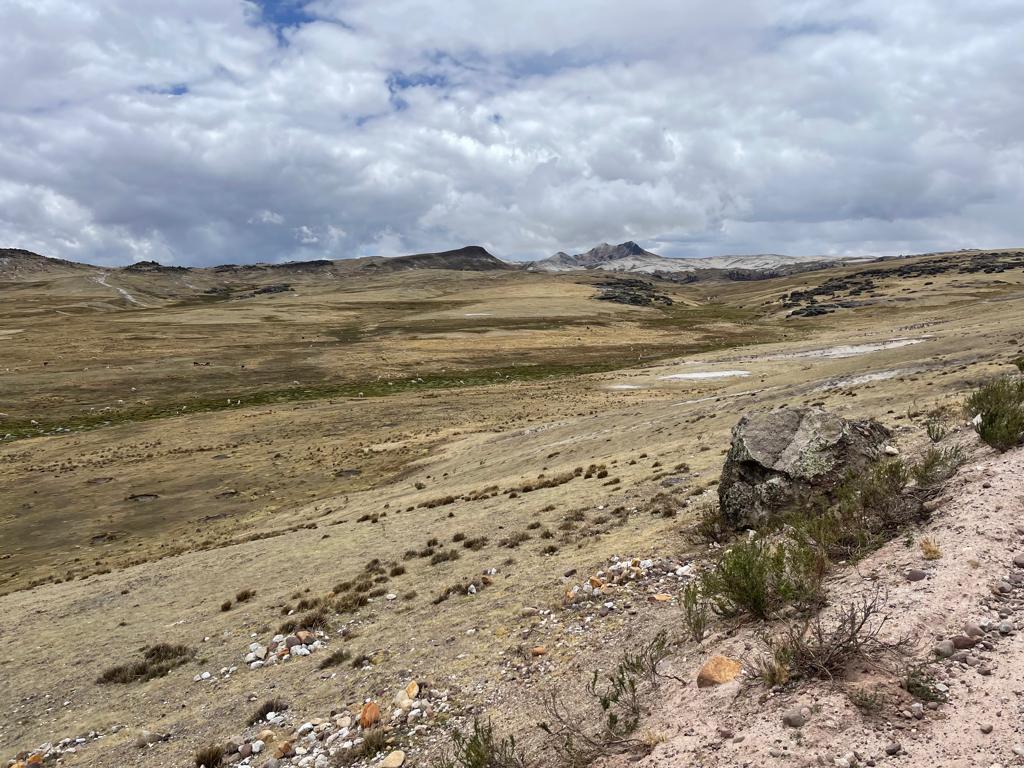 American Lithium entregó derechos exploratorios para nuevo proyecto de litio en Perú