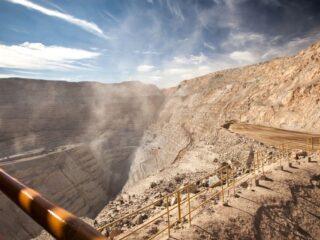 Chile frente a la necesidad imperante de descubrir nuevos yacimientos de cobre: un enfoque progresista