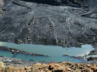 India cerrará 30 minas de carbón para transformar la tierra en bosques y cuerpos de agua