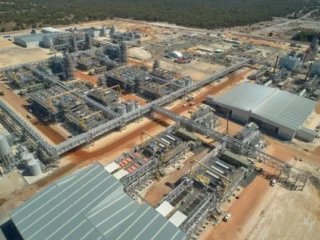 Albemarle duplicará capacidad de producción en refinería de hidróxido de litio