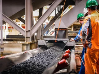 El gigante naviero Maersk abandona la inversión en minería de aguas profundas de The Metals Company