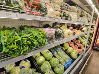 Tras menor IPC, precio de la canasta básica de alimentos caerá por segundo mes consecutivo