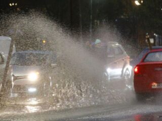Alerta meteorológica en la Región Metropolitana: ¿Hasta cuándo llueve?