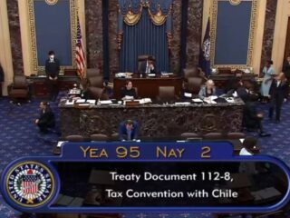 Tras 13 años de tramitación, Senado de Estados Unidos aprueba tratado que evita doble tributación con Chile