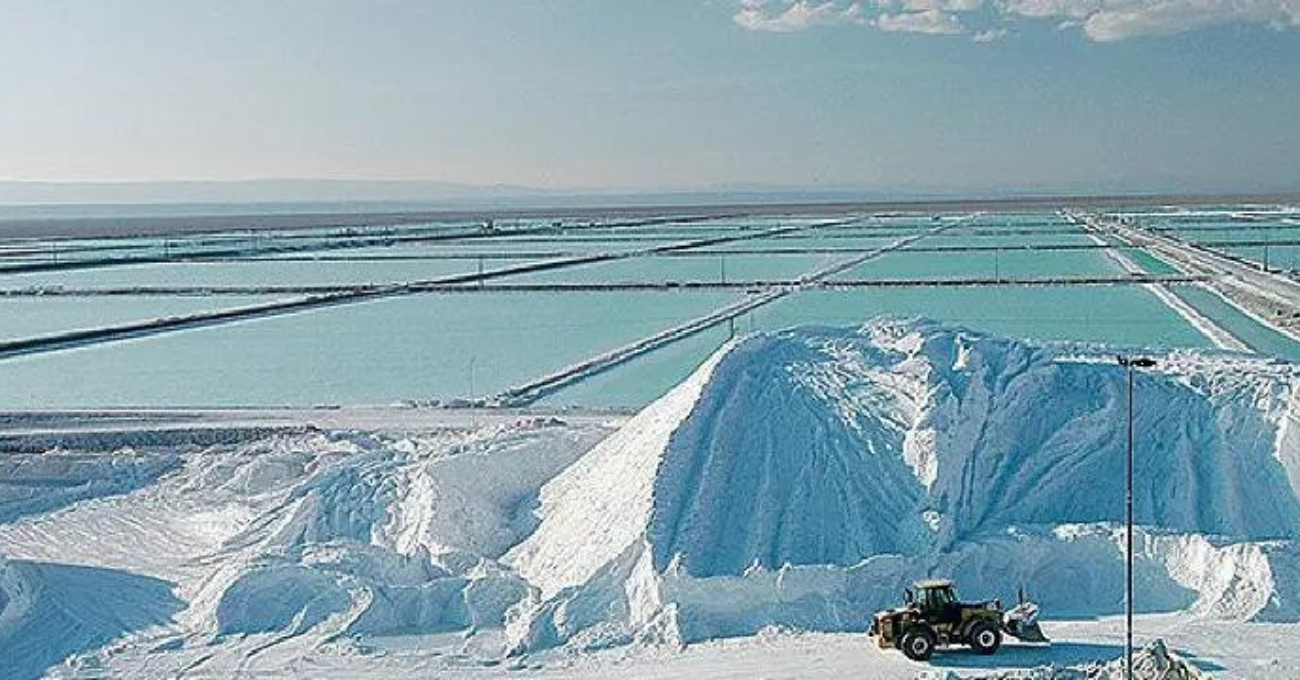 Chile se ubica en quinto lugar en exploración del litio y oferta del país subirá sólo 23,5% al 2035