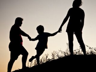 Bono Base Familiar: Estas personas reciben el beneficio