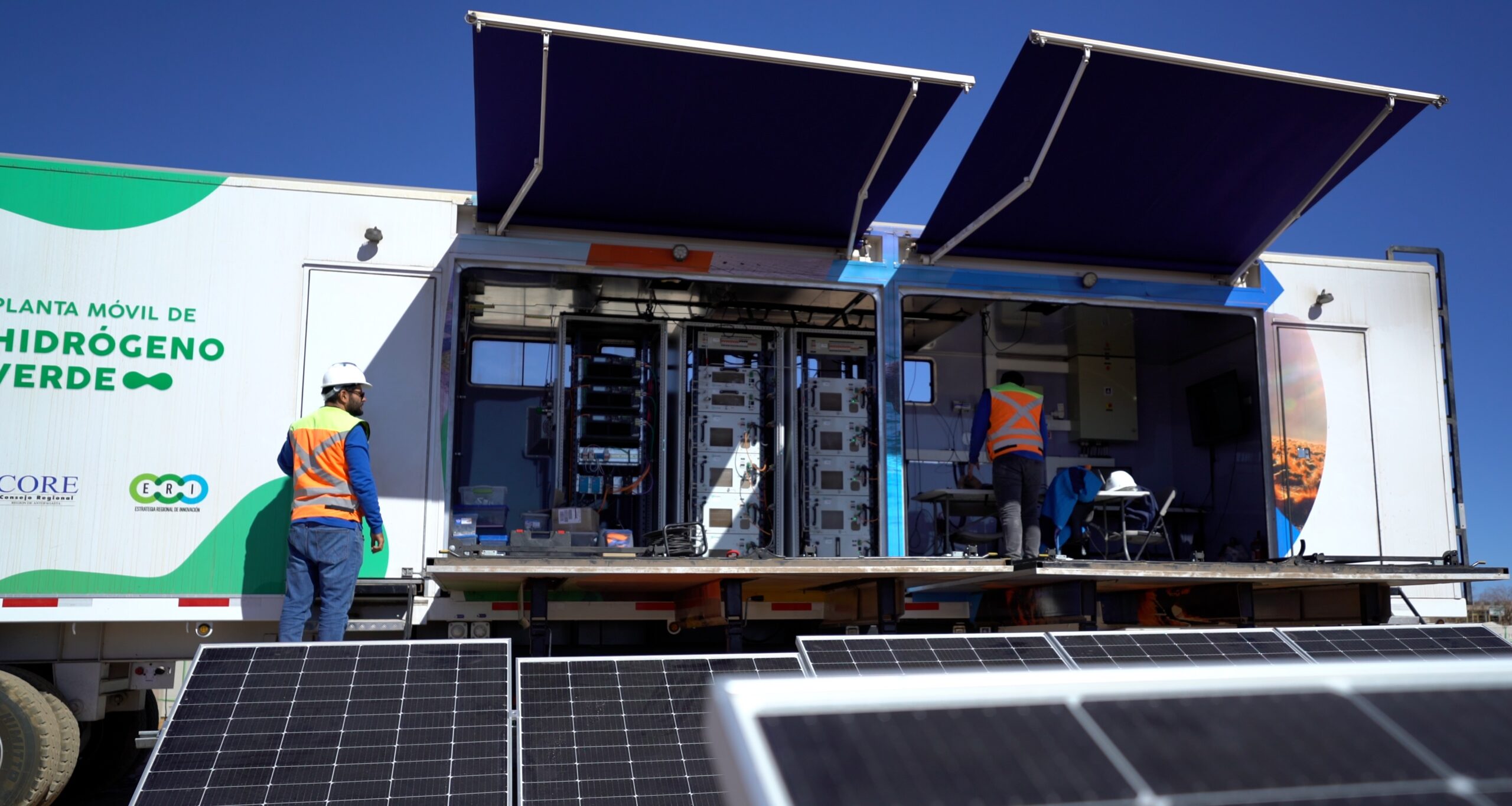 Parque Solar Tamaya de ENGIE Chile recibió a la Planta Piloto Móvil de H2V