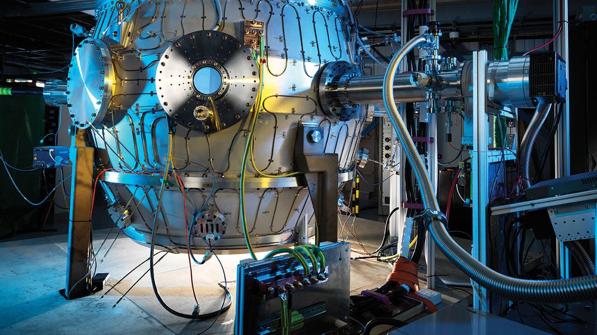 Un nuevo reactor de fusión de solo 80 cm de diámetro bate récords