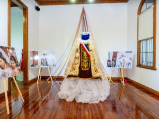 Sala de Arte Casa Collahuasi conmemora "Mes de La Tirana” con simbólica exposición