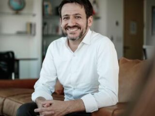 Apoyo transversal para impulsar las energías renovables: la ventaja de Chile frente a otros países que destaca el ministro Pardow