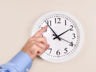Cambio de hora: Descubre en qué mes tu reloj dará el salto