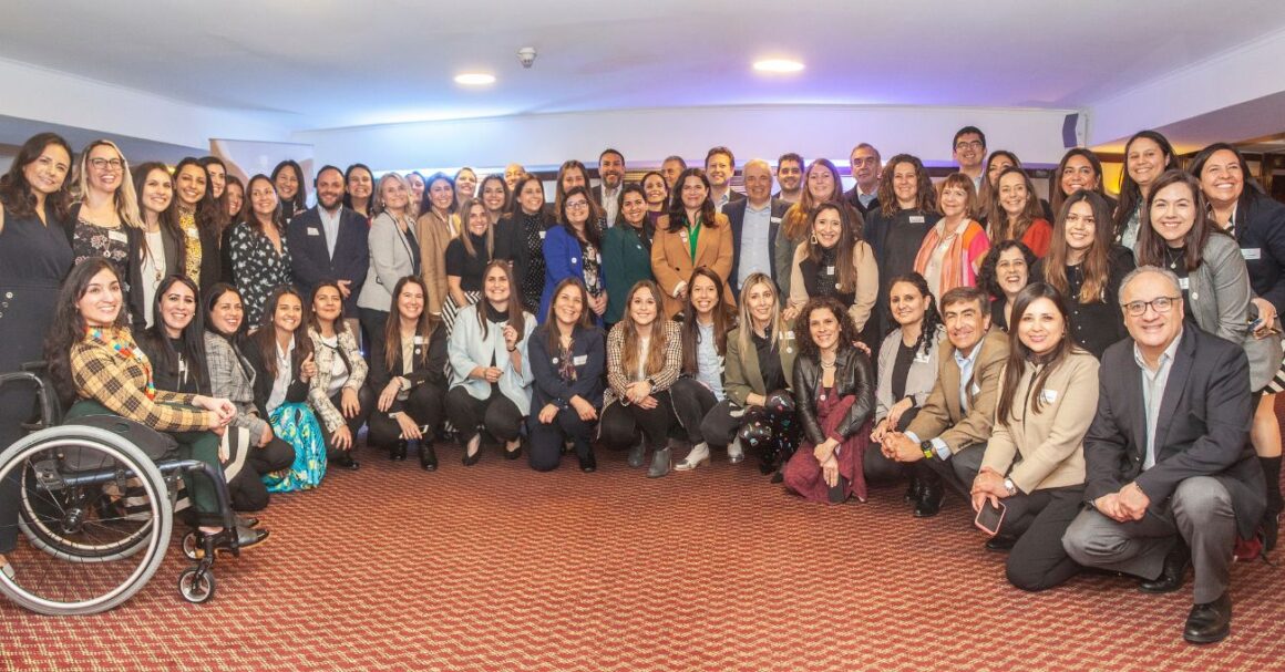 Codelco lanza su primera Red de Mujeres para potenciar el talento femenino