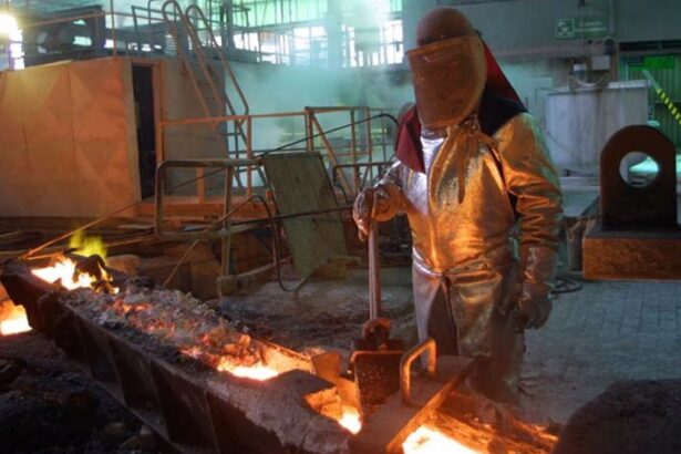 Nuevas fundiciones y refinerías de cobre: gobierno lanza licitación que definirá metodología para su localización