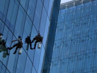 Ofertas laborales completan 14 meses consecutivos de caídas