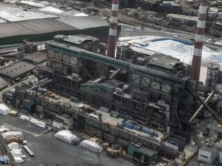 Una batalla eléctrica: Enel pide que se investigue a AES por posible manipulación de precios del carbón