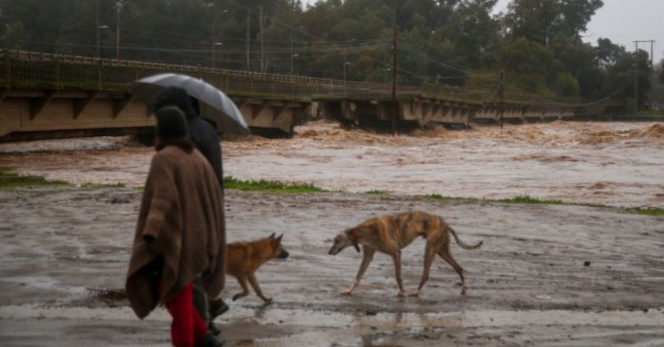 Sistema frontal: Regiones del Maule, Ñuble y Biobío siguen bajo alerta roja