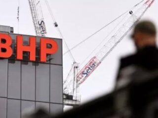 Ganancias anuales de BHP caen 37% a medida que disminuye la demanda de metales desde China