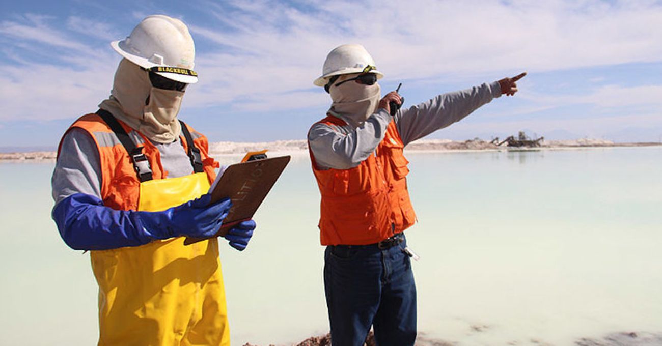 Azure Minerals de Australia rechaza oferta de adquisición de $585 millones de SQM