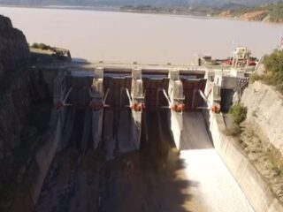 Lluvias impulsan el desempeño de la generación hidroeléctrica en 2023 a su mayor nivel en 12 años