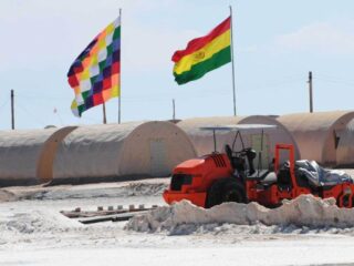 Bolivia considera inversión en minería de litio por parte de Petrobras de Brasil