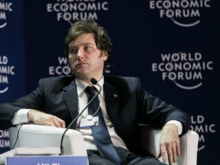 Líder liberal en las elecciones argentinas podría sacudir el mercado de materias primas