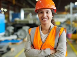 Con sueldos de hasta $1.200.000: Conoce cómo postular a ofertas laborales en logística y ventas