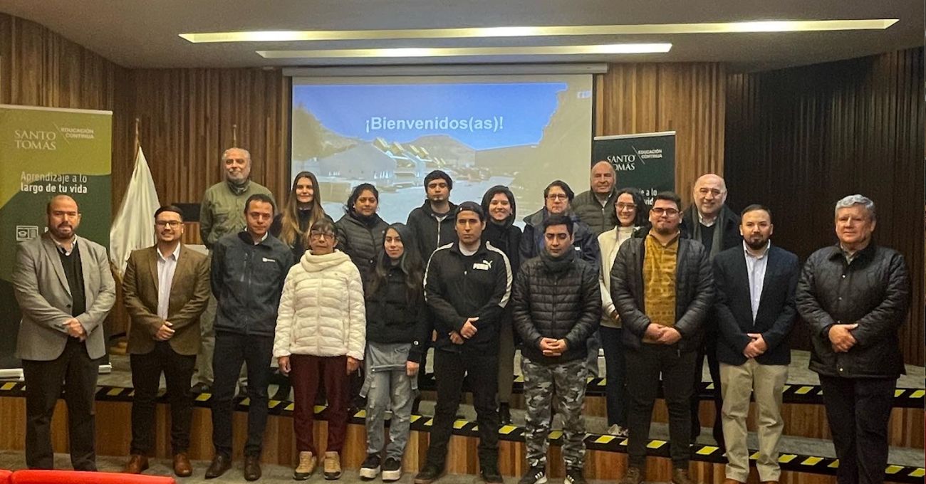 FLSmidth y Vetas de Talento inician capacitación gratuita para formar ayudantes de taller para la minería