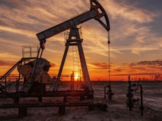 Argentina congela barril de petróleo para contener inflación