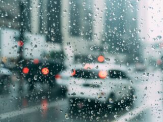 Alerta en Santiago: ¿Sol o lluvia para hoy? Precipitaciones y medidas preventivas al detalle