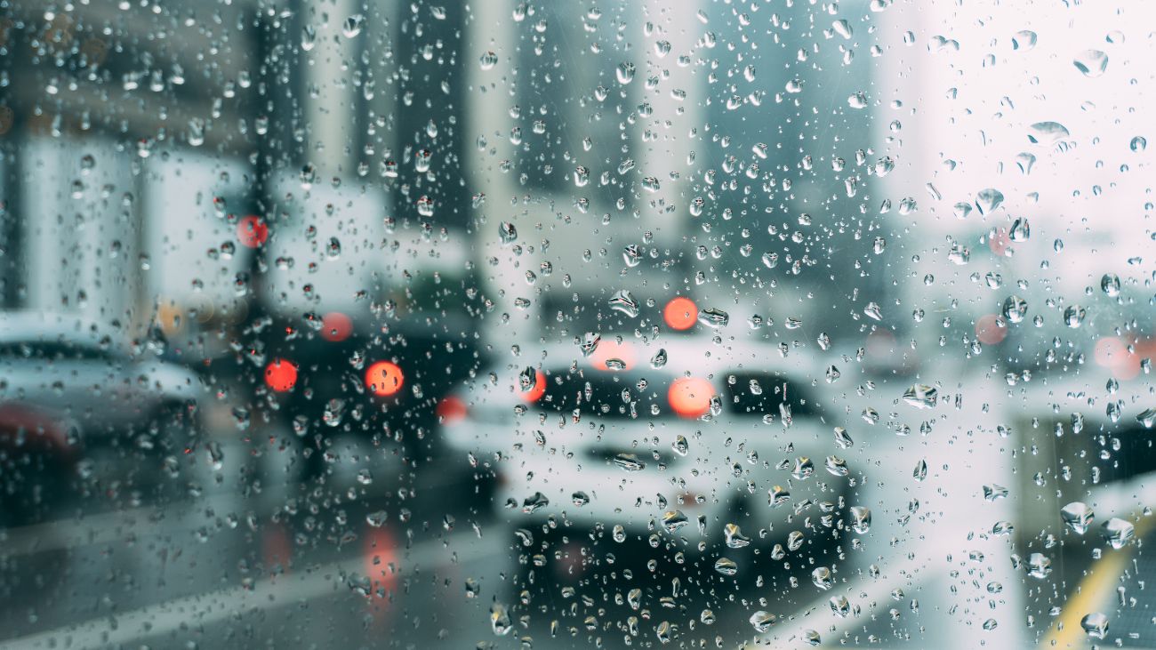 Alerta en Santiago: ¿Sol o lluvia para hoy? Precipitaciones y medidas preventivas al detalle