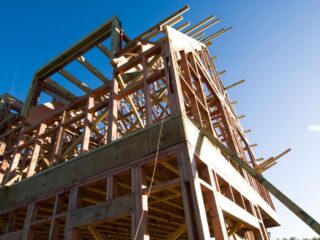 Mejora Tu Vivienda y Ahorra en Tus Cuentas Básicas con el Subsidio del Minvu