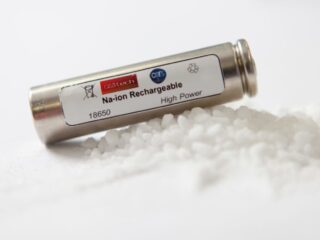 Baterías de Sodio-ion: La Nueva Frontera en Almacenamiento Energético