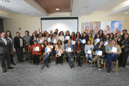 Emprendedoras de Tarapacá culminan Academia “Mujeres con Sentido Inclusivo 2023”