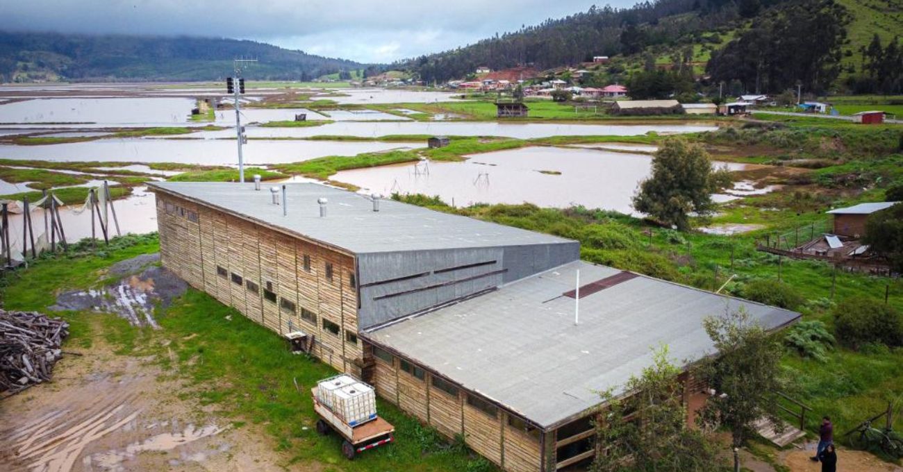 Subsecretaria de Minería compromete apoyo a la comunidad salinera que sufrió pérdidas por el sistema frontal