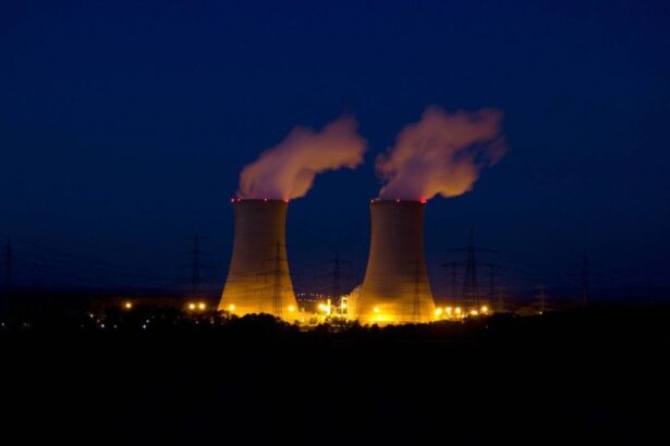 Derribar centrales de carbón y construir nucleares: Imperativo para evitar crisis energética