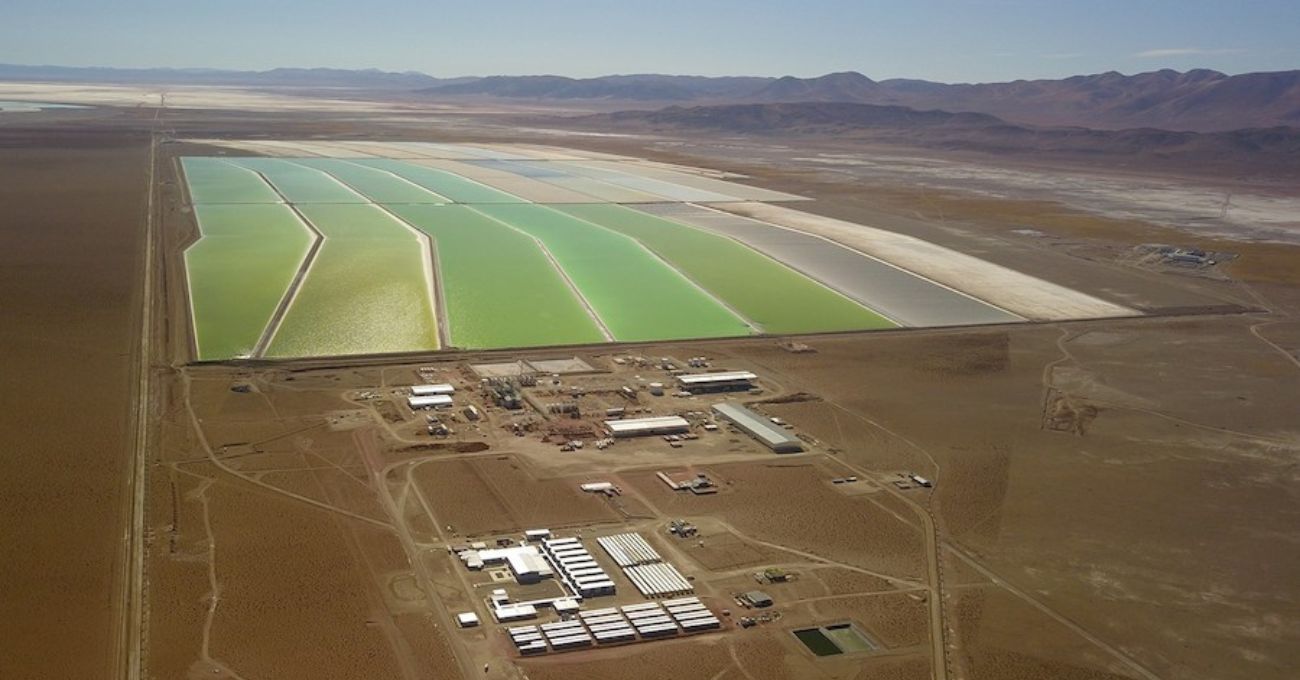 Argentina busca gravar el auge del litio para evitar la maldición de los recursos de la región