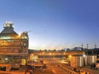 Acciona arremete contra Colbún en dos frentes: pide investigar eventual manipulación de precios del carbón y pone presión a auditoría a Nehuenco