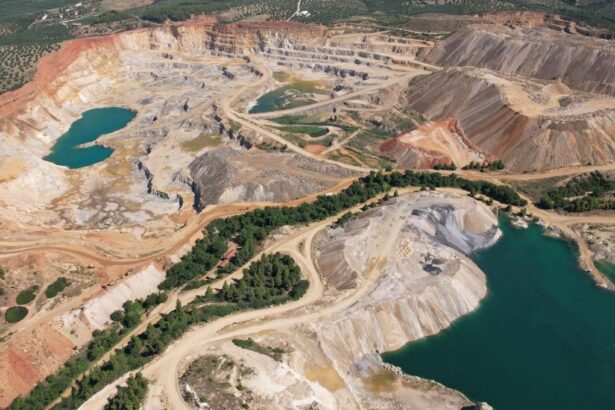 Inminente huelga en mina de cobre panameña pone en jaque a destacado productor canadiense