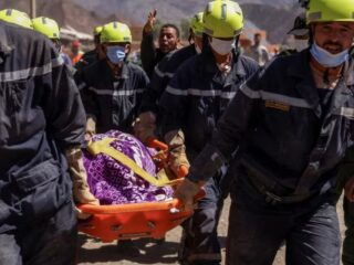 Los rescatistas redoblan esfuerzos para hallar sobrevivientes del terremoto en Marruecos: la cifra de víctimas ascendió a 2.862