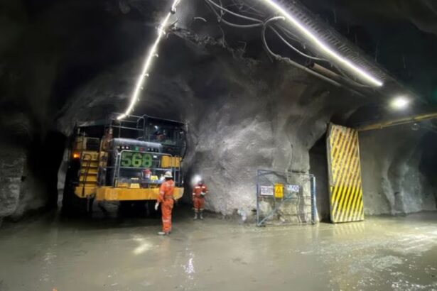 Codelco y sindicato de supervisores de El Teniente logran acuerdo en negociación colectiva adelantada