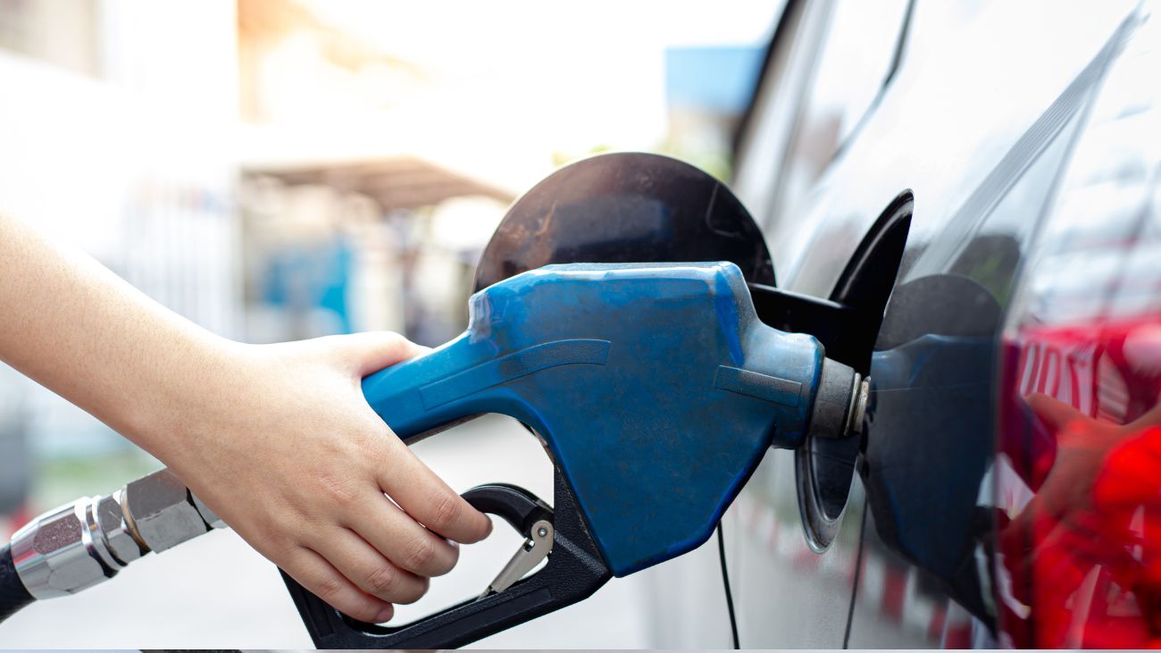 Rebajas de hasta $200: Conoce los descuentos en combustible durante septiembre