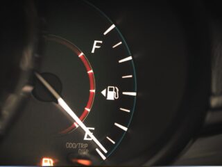 ¿Sube o baja el precio de la bencina? Conoce si cambia el valor del combustible esta semana