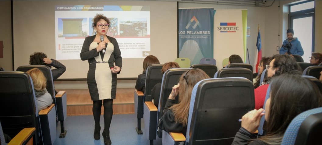 Emprendedoras del Choapa comparten vivencias y desafíos en seminario organizado por Fundación Minera Los Pelambres y Sercotec