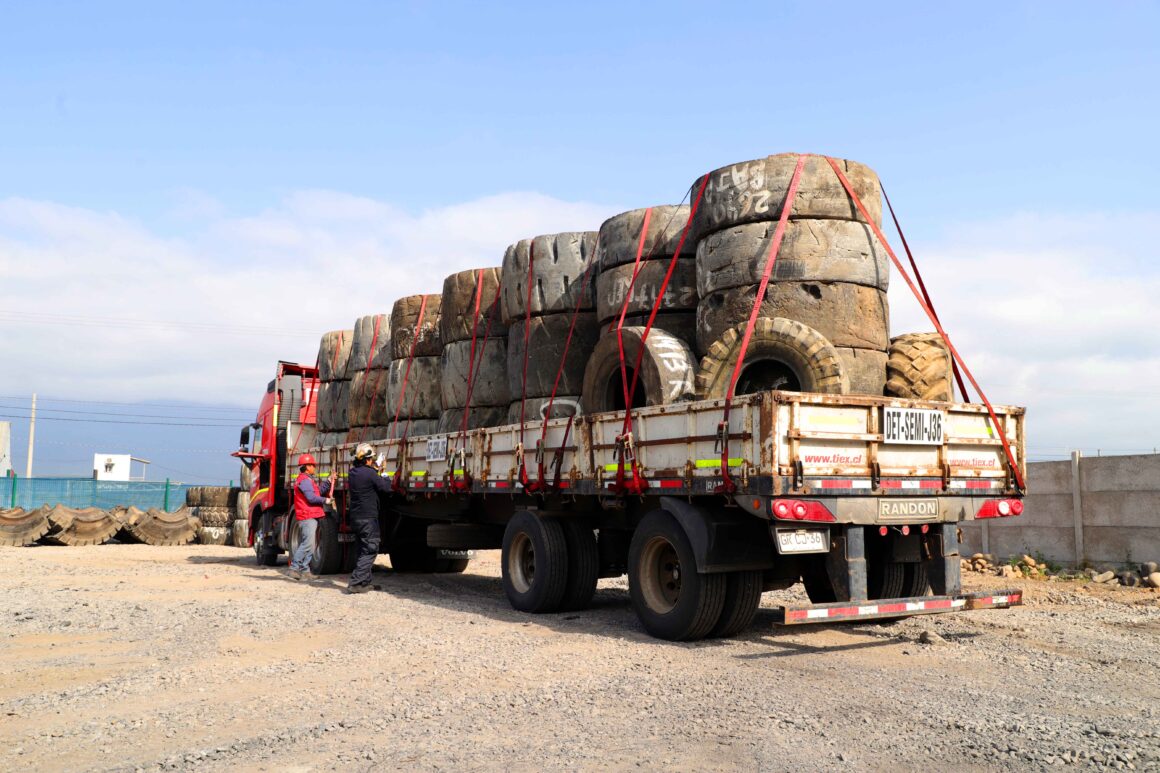 División El Teniente comienza el reciclaje y valorización de 6.400 toneladas de Neumáticos Fuera de Uso (NFU)