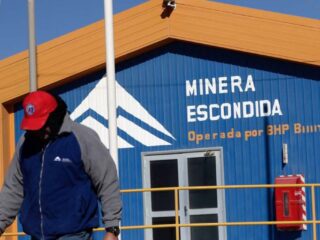Sindicato de Minera Escondida no activará buenos oficios y huelga partiría este miércoles
