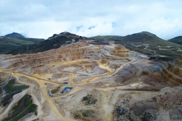Perú: Buenaventura - Mina Coimolache Impulsa la Producción de Oro en el Tercer Trimestre