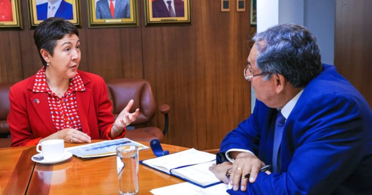 Ministro Vera Asegura: "El Perú Está de Regreso en la Promoción de Inversiones Mineras"