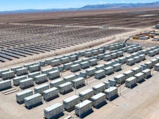 Boom del almacenamiento: tres de cada cuatro proyectos renovables incluyen esa tecnología