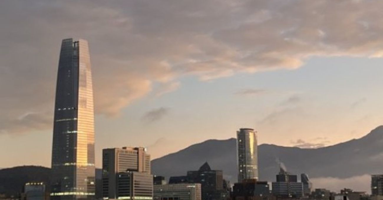 El FMI anticipa una contracción de 0,5% en el PIB de Chile este año, pero una recuperación en 2024